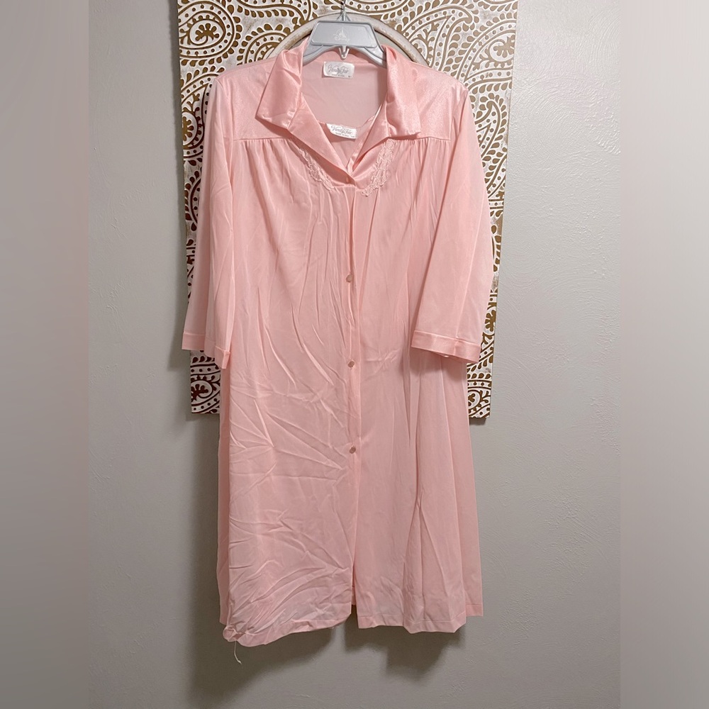Vintage Pink Vanity Fair Nightgown and Robe Set